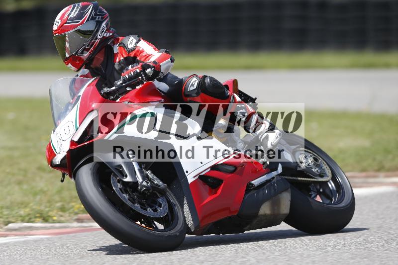 Archiv-2025/27 12.06.2025 Ducati Schweiz Trackday Warmup  ADR/gruen-vert/40
